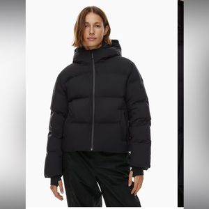 Aritzia The Super Puff₂O™ Shorty